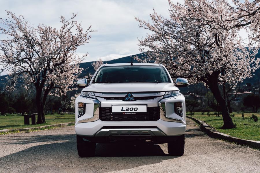  Mitsubishi L200 Double Cab 2019 года  (CIS) (фото 12 из 40)